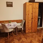 Πανσιόν Arthouse Lucrezia 3*