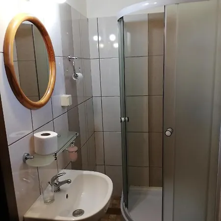 Arthouse Lucrezia 3*