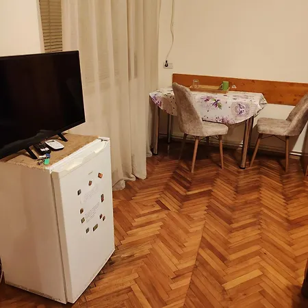 Arthouse Lucrezia Penzion 3*