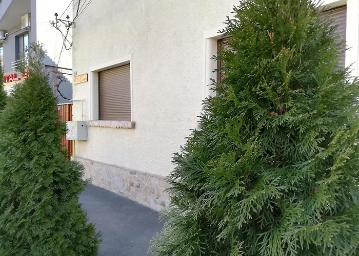 Arthouse Lucrezia 3*