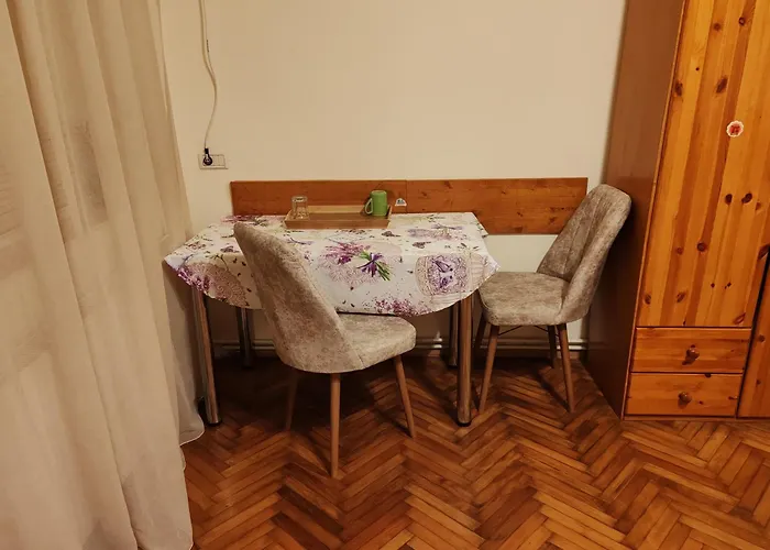 Гостьовий будинок Arthouse Lucrezia