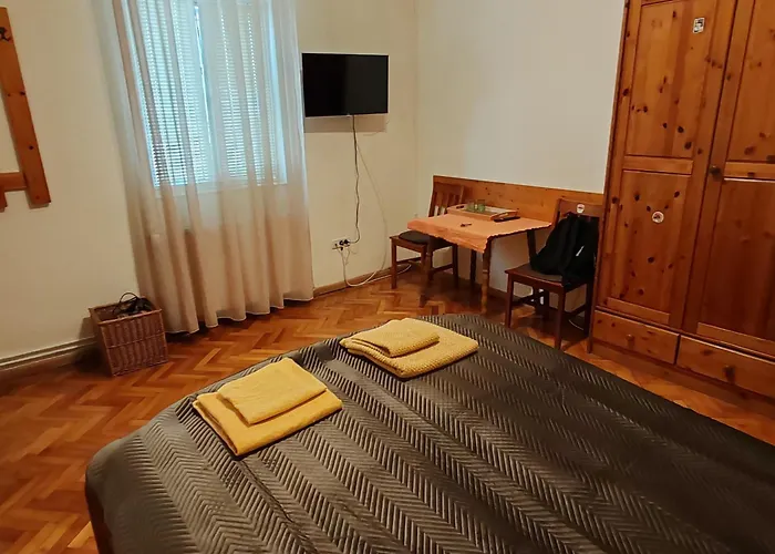 Arthouse Lucrezia Гостьовий будинок