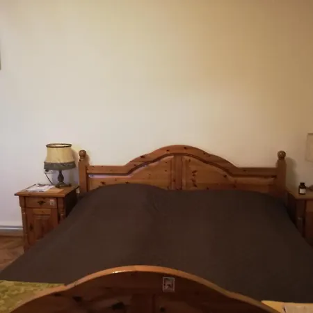 Πανσιόν Arthouse Lucrezia 3*