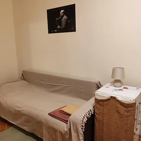 Πανσιόν Arthouse Lucrezia 3*