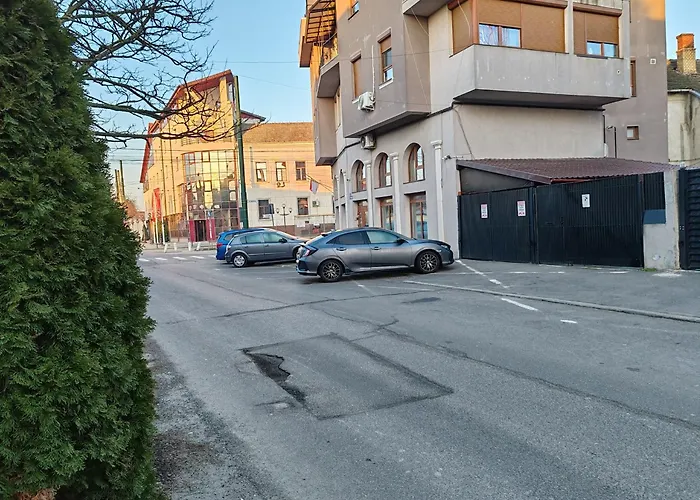 בית הארחה Arthouse Lucrezia